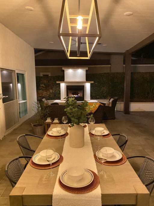 Private Pool Oasis/Disney 15Mins /Disney+ Hbo/Gym Placentia Exterior photo